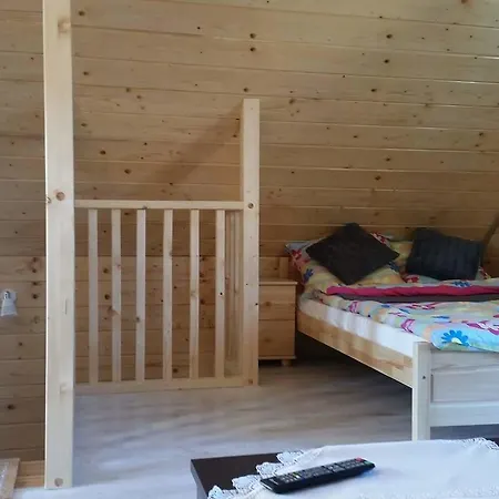 Zielona Dolina Domek letniskowy *